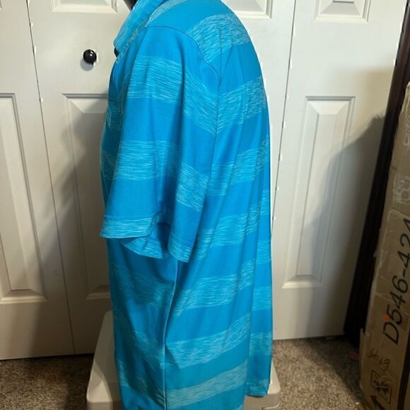 Under Armour HeatGear Mens Large Blue Striped Short Sleeve Polo - Picture 2 of 5